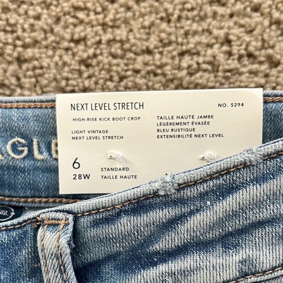 NWT American Eagle Outfitters Light Blue high rise kick boot crop size 6 - Picture 3 of 6